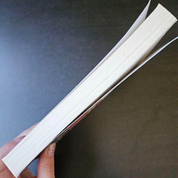 4/$25 Swipe Right: The Life-and-Death Power of Sex and Romance - Paperback - Picture 4 of 5